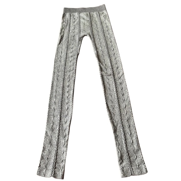 Nikibiki Textured Cable Knit Blue Fashion Leggings Size OS - Picture 4 of 5